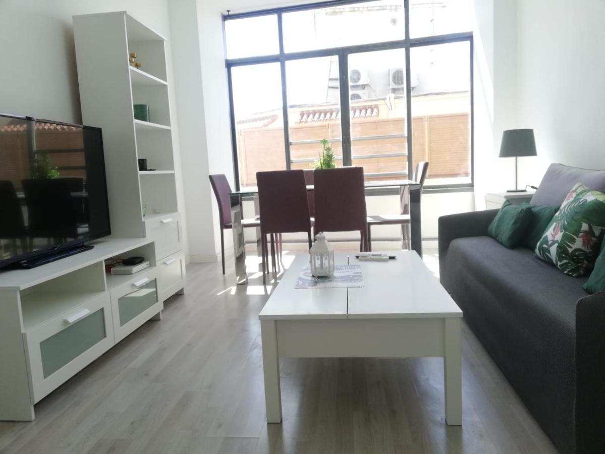 Apartamento Con Encanto 'Larios Luxy' Apartment มาลากา ภายนอก รูปภาพ