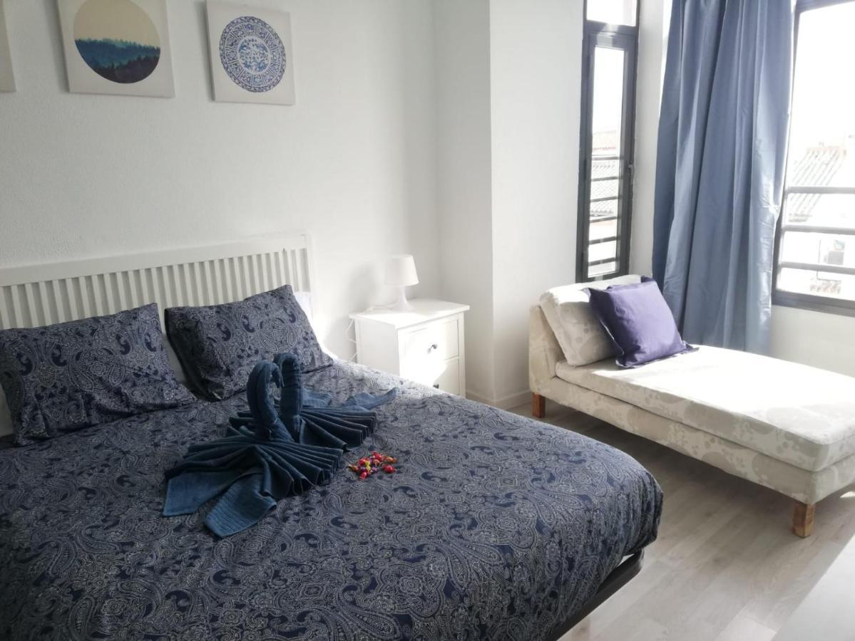Apartamento Con Encanto 'Larios Luxy' Apartment มาลากา ภายนอก รูปภาพ