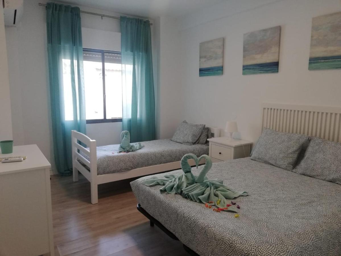 Apartamento Con Encanto 'Larios Luxy' Apartment มาลากา ภายนอก รูปภาพ