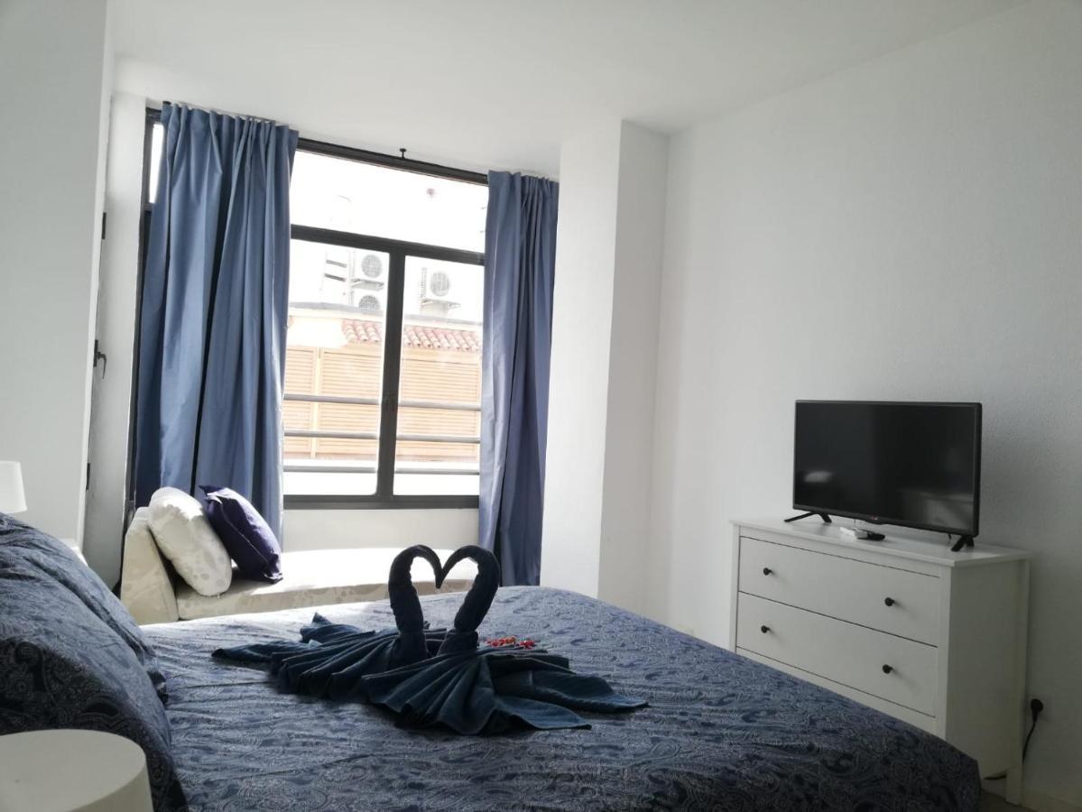 Apartamento Con Encanto 'Larios Luxy' Apartment มาลากา ภายนอก รูปภาพ