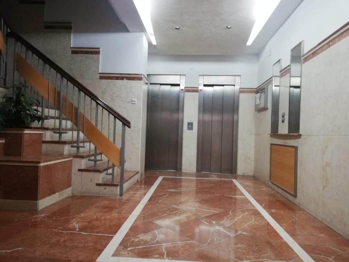 Apartamento Con Encanto 'Larios Luxy' Apartment มาลากา ภายนอก รูปภาพ