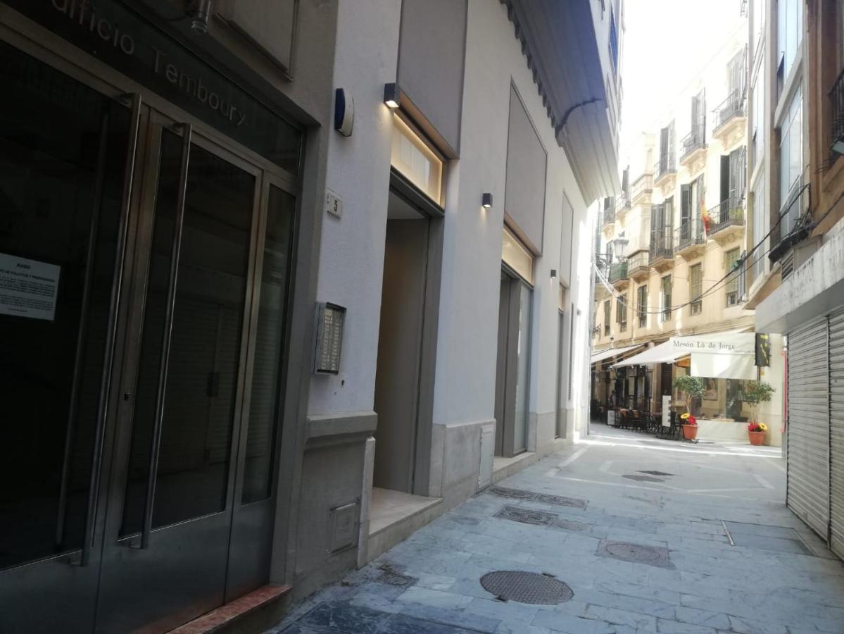 Apartamento Con Encanto 'Larios Luxy' Apartment มาลากา ภายนอก รูปภาพ