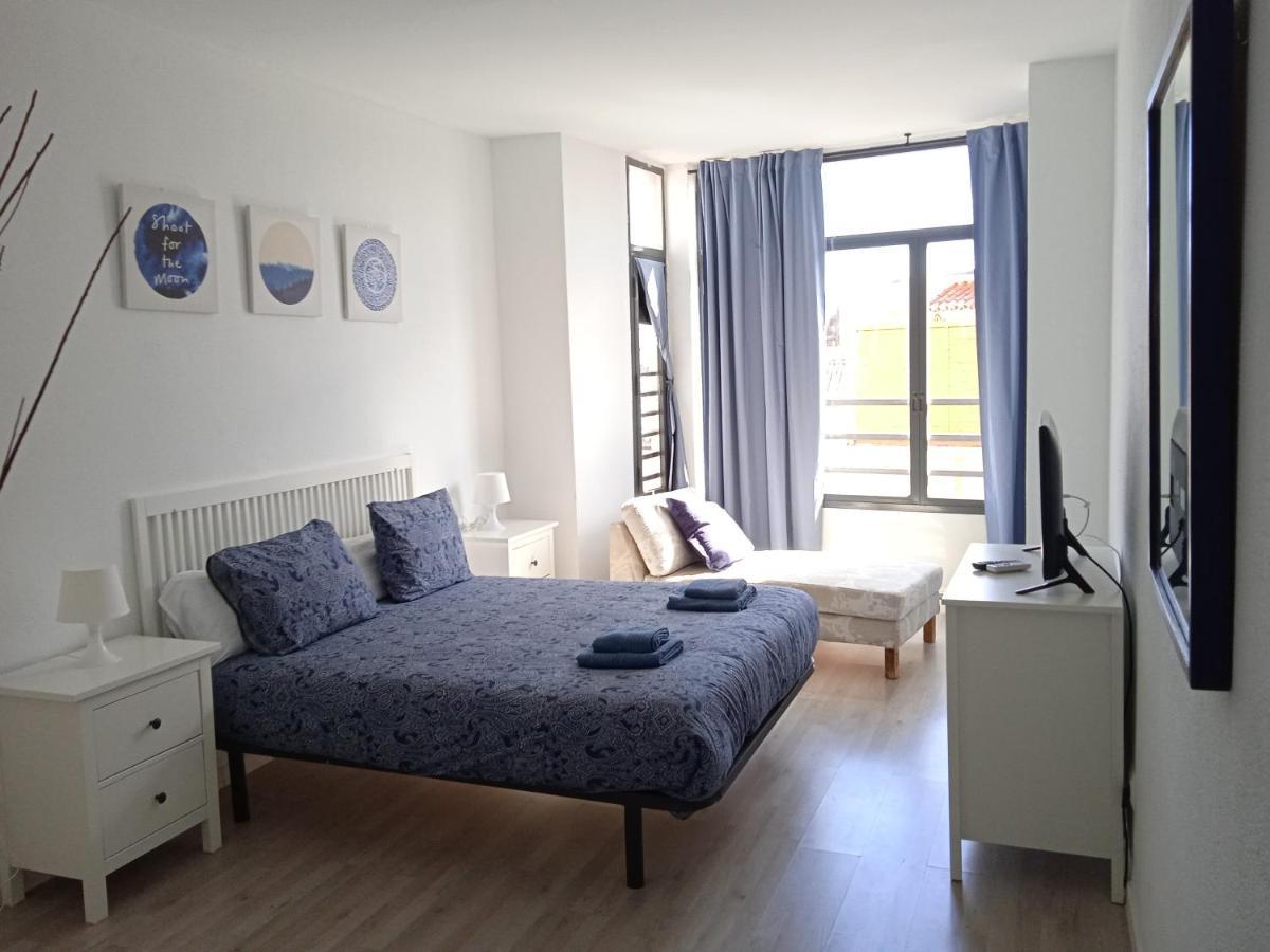 Apartamento Con Encanto 'Larios Luxy' Apartment มาลากา ภายนอก รูปภาพ