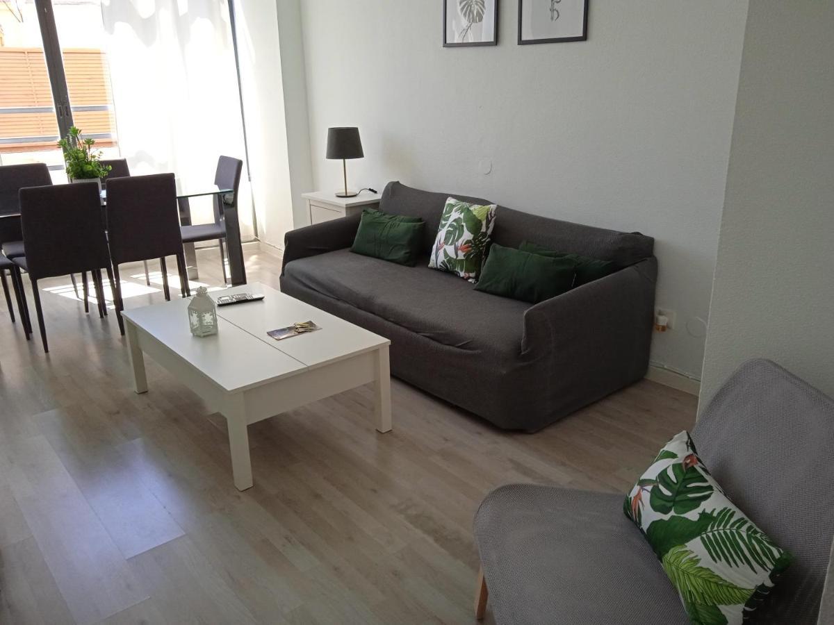 Apartamento Con Encanto 'Larios Luxy' Apartment มาลากา ภายนอก รูปภาพ