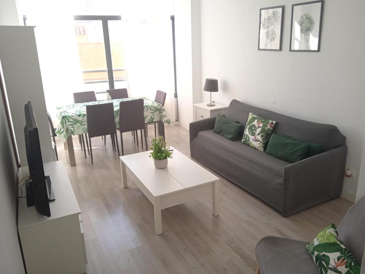 Apartamento Con Encanto 'Larios Luxy' Apartment มาลากา ภายนอก รูปภาพ