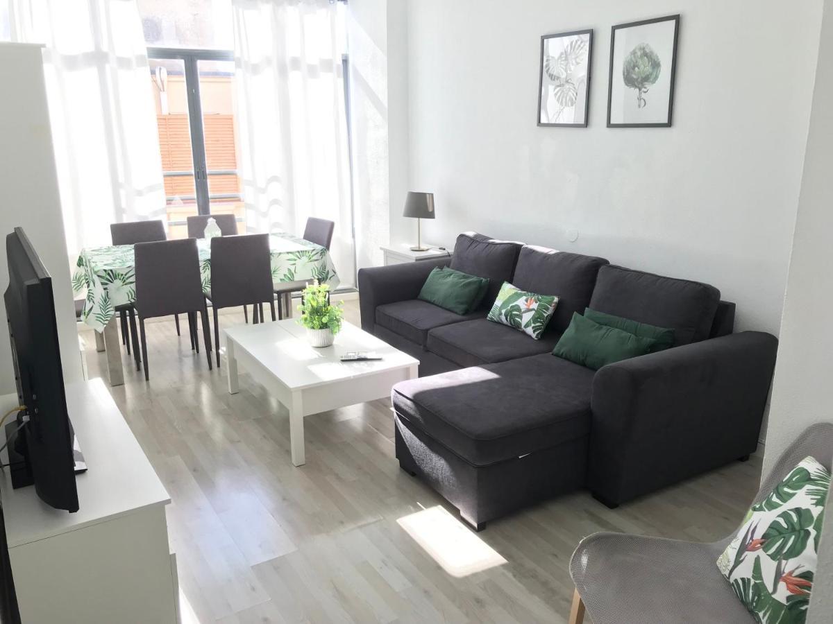 Apartamento Con Encanto 'Larios Luxy' Apartment มาลากา ภายนอก รูปภาพ